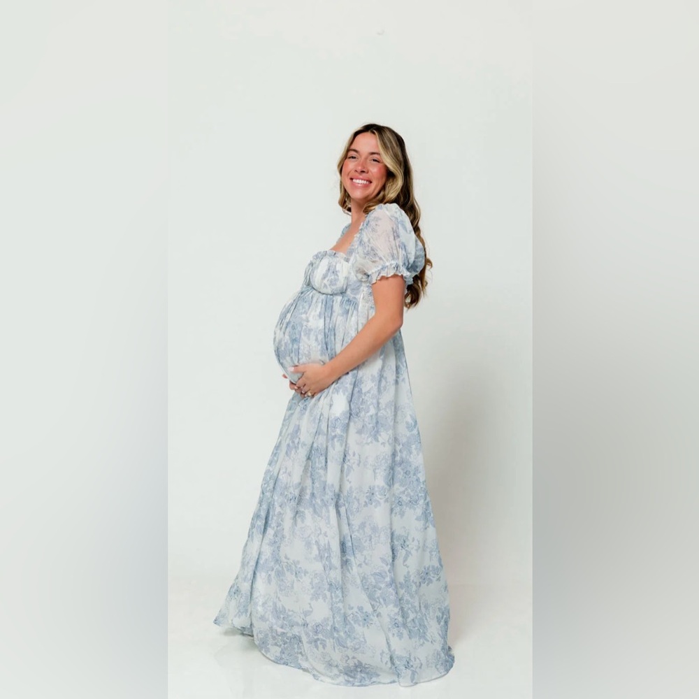 Worth Collective - OLIVIA maxi Light Blue Floral dress - bump friendly/maternity
